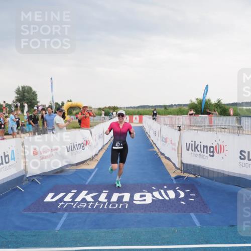 22.06.2025 - Viking Triathlon MichiJ http://msf.ph/oto/8121214 22.06.2025 16:35:32 Ziel 472 meine-sportfotos.de