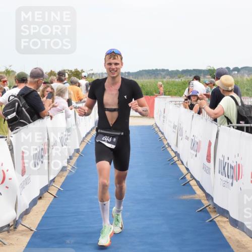 22.06.2025 - Viking Triathlon MichiJ http://msf.ph/oto/8121229 22.06.2025 14:59:46 Ziel 203 meine-sportfotos.de