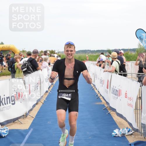 22.06.2025 - Viking Triathlon MichiJ http://msf.ph/oto/8121282 22.06.2025 14:59:47 Ziel 203 meine-sportfotos.de