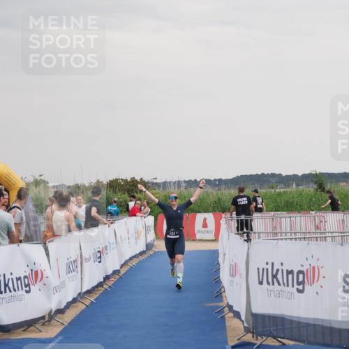 22.06.2025 - Viking Triathlon MichiJ http://msf.ph/oto/8121359 22.06.2025 16:36:20 Ziel 244 meine-sportfotos.de