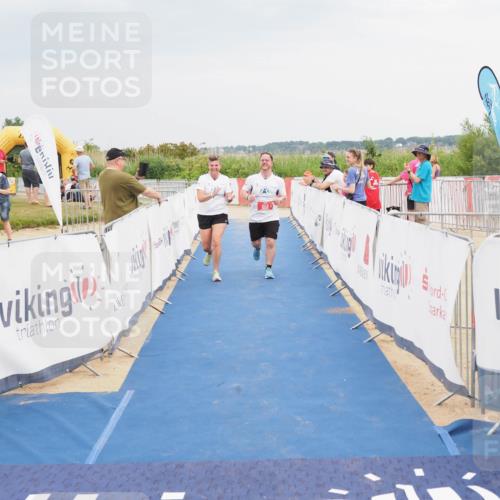 22.06.2025 - Viking Triathlon MichiJ http://msf.ph/oto/8121392 22.06.2025 17:04:50 Ziel 466, 656 meine-sportfotos.de
