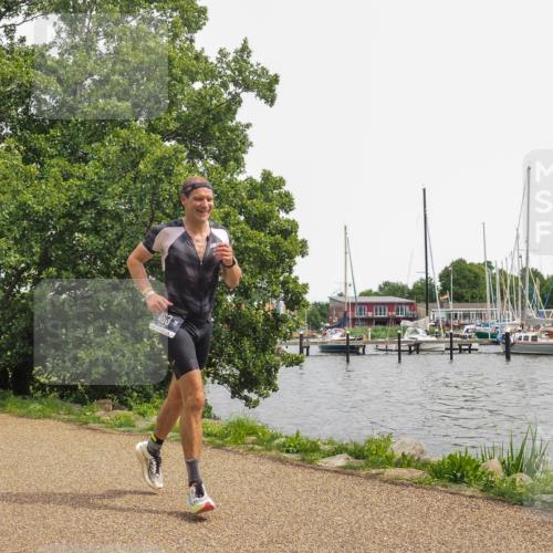 22.06.2025 - Viking Triathlon KatJ http://msf.ph/oto/8121399 22.06.2025 15:15:43 Laufen 463 meine-sportfotos.de