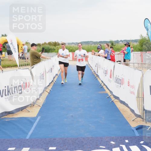 22.06.2025 - Viking Triathlon MichiJ http://msf.ph/oto/8121407 22.06.2025 17:04:50 Ziel 466, 656 meine-sportfotos.de