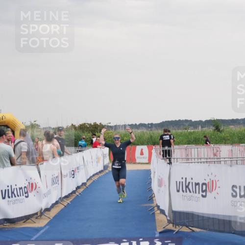 22.06.2025 - Viking Triathlon MichiJ http://msf.ph/oto/8121410 22.06.2025 16:36:21 Ziel 244 meine-sportfotos.de