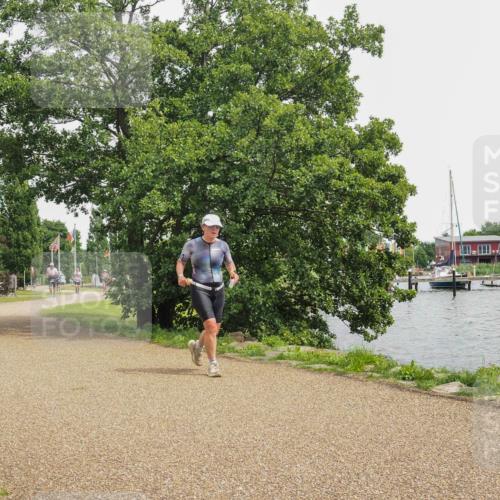 22.06.2025 - Viking Triathlon KatJ http://msf.ph/oto/8121430 22.06.2025 15:16:04 Laufen 454 meine-sportfotos.de