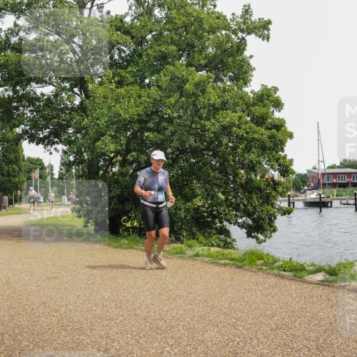 22.06.2025 - Viking Triathlon KatJ http://msf.ph/oto/8121440 22.06.2025 15:16:04 Laufen 454 meine-sportfotos.de
