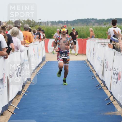 22.06.2025 - Viking Triathlon MichiJ http://msf.ph/oto/8121466 22.06.2025 15:00:03 Ziel 517 meine-sportfotos.de