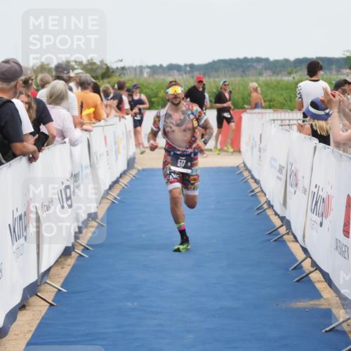 22.06.2025 - Viking Triathlon MichiJ http://msf.ph/oto/8121495 22.06.2025 15:00:03 Ziel 517 meine-sportfotos.de