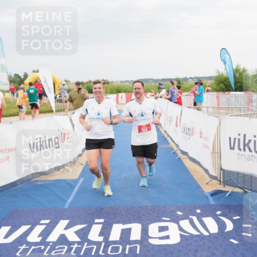 22.06.2025 - Viking Triathlon MichiJ http://msf.ph/oto/8121571 22.06.2025 17:04:52 Ziel 466, 656 meine-sportfotos.de
