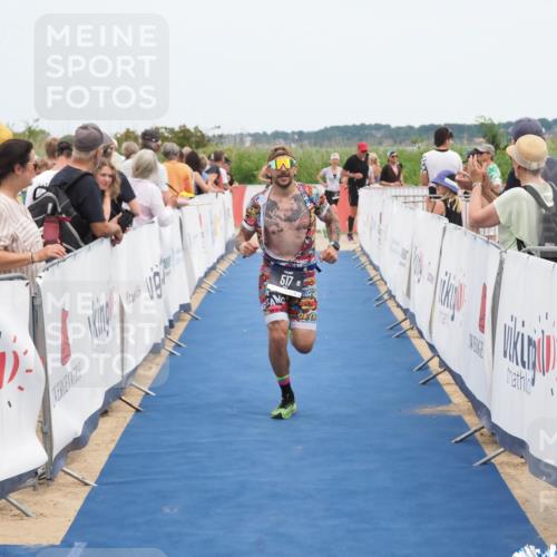 22.06.2025 - Viking Triathlon MichiJ http://msf.ph/oto/8121577 22.06.2025 15:00:04 Ziel 517 meine-sportfotos.de
