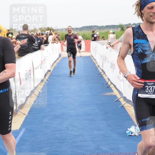22.06.2025 - Viking Triathlon MichiJ http://msf.ph/oto/8121587 22.06.2025 15:13:14 Ziel 98, 228, 337, 395, 415 meine-sportfotos.de