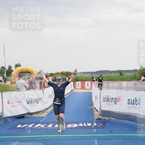22.06.2025 - Viking Triathlon MichiJ http://msf.ph/oto/8121635 22.06.2025 16:36:23 Ziel 244 meine-sportfotos.de
