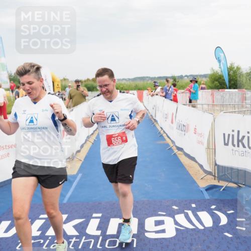 22.06.2025 - Viking Triathlon MichiJ http://msf.ph/oto/8121645 22.06.2025 17:04:53 Ziel 466, 656 meine-sportfotos.de
