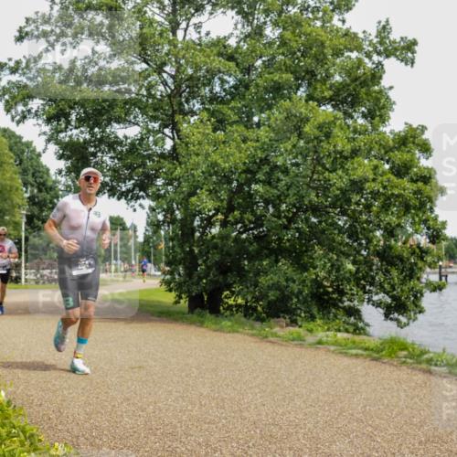 22.06.2025 - Viking Triathlon KatJ http://msf.ph/oto/8121672 22.06.2025 15:16:16 Laufen 254, 656 meine-sportfotos.de