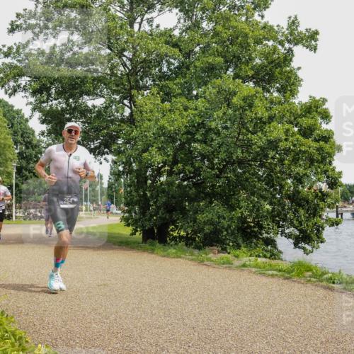 22.06.2025 - Viking Triathlon KatJ http://msf.ph/oto/8121680 22.06.2025 15:16:17 Laufen 241, 254, 656 meine-sportfotos.de
