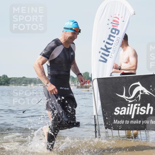 22.06.2025 - Viking Triathlon KatJ http://msf.ph/oto/8121683 22.06.2025 10:50:31 Schwimmen 24, 48, 202, 402, 418, 463, 533 meine-sportfotos.de