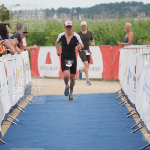 22.06.2025 - Viking Triathlon MichiJ http://msf.ph/oto/8121739 22.06.2025 15:00:18 Ziel 207 meine-sportfotos.de