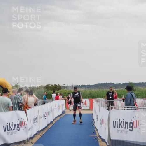 22.06.2025 - Viking Triathlon MichiJ http://msf.ph/oto/8121768 22.06.2025 16:36:44 Ziel 48 meine-sportfotos.de