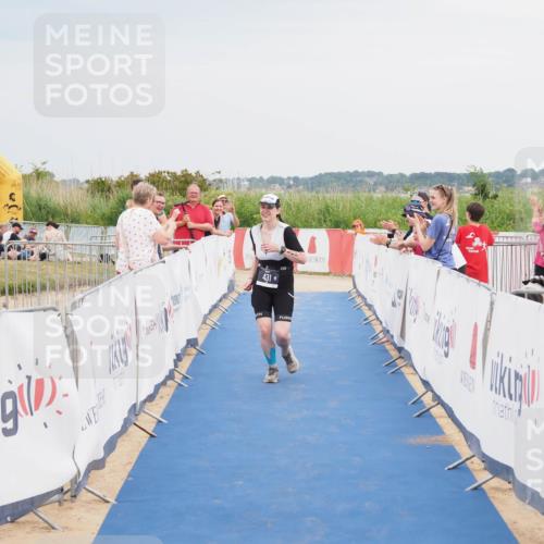 22.06.2025 - Viking Triathlon MichiJ http://msf.ph/oto/8121776 22.06.2025 17:05:42 Ziel 431 meine-sportfotos.de