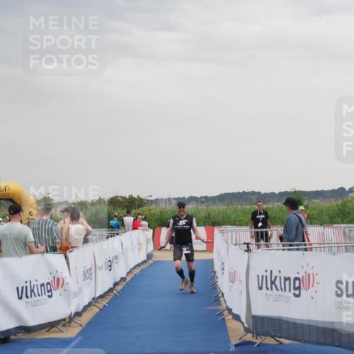22.06.2025 - Viking Triathlon MichiJ http://msf.ph/oto/8121879 22.06.2025 16:36:45 Ziel 48, 240 meine-sportfotos.de