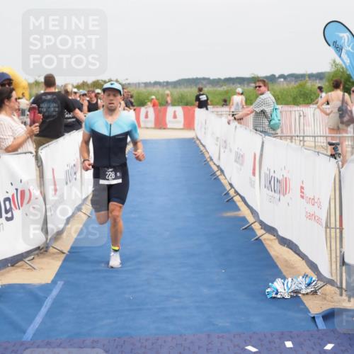 22.06.2025 - Viking Triathlon MichiJ http://msf.ph/oto/8121893 22.06.2025 15:13:19 Ziel 228, 395, 415 meine-sportfotos.de