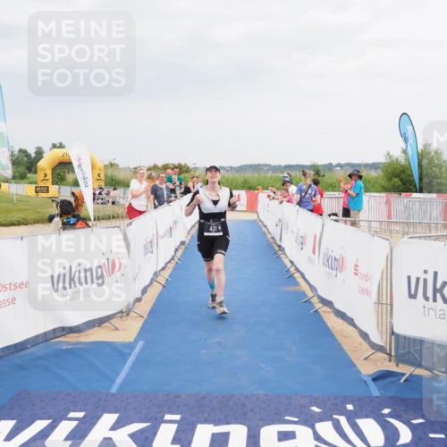 22.06.2025 - Viking Triathlon MichiJ http://msf.ph/oto/8121894 22.06.2025 17:05:43 Ziel 431 meine-sportfotos.de