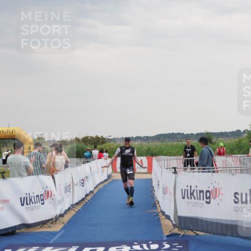 22.06.2025 - Viking Triathlon MichiJ http://msf.ph/oto/8121932 22.06.2025 16:36:45 Ziel 48, 240 meine-sportfotos.de