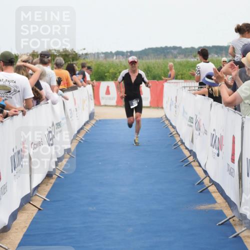 22.06.2025 - Viking Triathlon MichiJ http://msf.ph/oto/8121937 22.06.2025 15:00:20 Ziel 207 meine-sportfotos.de