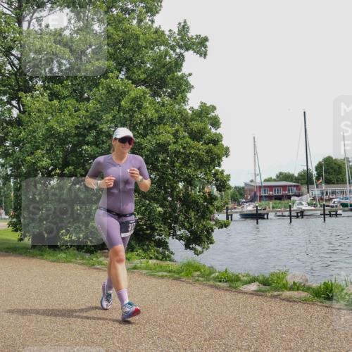 22.06.2025 - Viking Triathlon KatJ http://msf.ph/oto/8121943 22.06.2025 15:16:22 Laufen 241, 317 meine-sportfotos.de