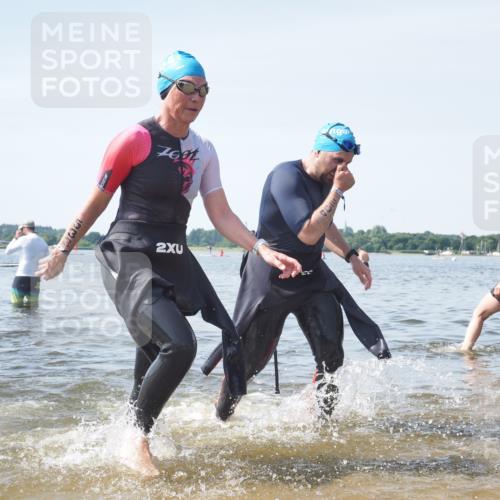 22.06.2025 - Viking Triathlon KatJ http://msf.ph/oto/8121958 22.06.2025 10:50:47 Schwimmen 48, 402, 523, 533, 543 meine-sportfotos.de