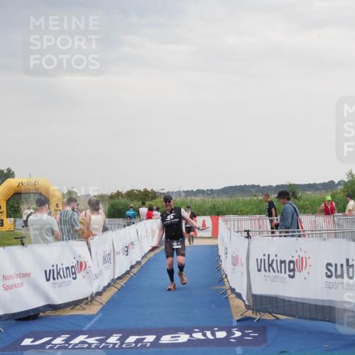 22.06.2025 - Viking Triathlon MichiJ http://msf.ph/oto/8122001 22.06.2025 16:36:46 Ziel 48, 240 meine-sportfotos.de