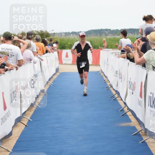 22.06.2025 - Viking Triathlon MichiJ http://msf.ph/oto/8122003 22.06.2025 15:00:21 Ziel 207 meine-sportfotos.de
