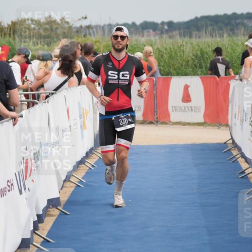 22.06.2025 - Viking Triathlon MichiJ http://msf.ph/oto/8122008 22.06.2025 15:13:30 Ziel 330 meine-sportfotos.de