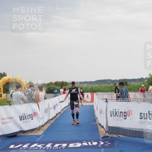 22.06.2025 - Viking Triathlon MichiJ http://msf.ph/oto/8122010 22.06.2025 16:36:46 Ziel 48, 240 meine-sportfotos.de