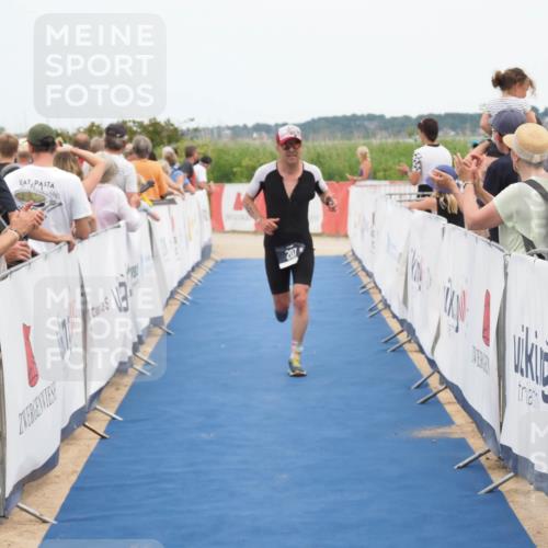 22.06.2025 - Viking Triathlon MichiJ http://msf.ph/oto/8122074 22.06.2025 15:00:21 Ziel 207 meine-sportfotos.de