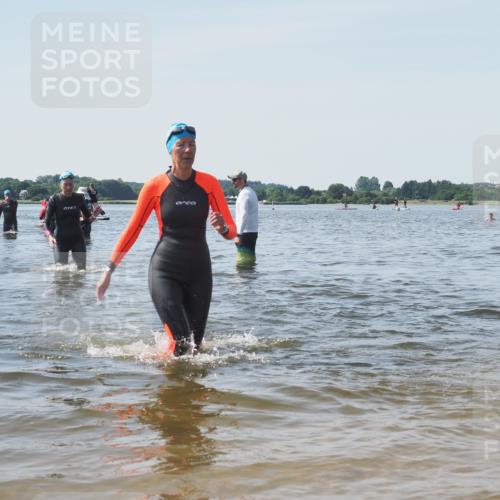 22.06.2025 - Viking Triathlon KatJ http://msf.ph/oto/8122092 22.06.2025 10:51:12 Schwimmen 308, 436, 477, 484 meine-sportfotos.de