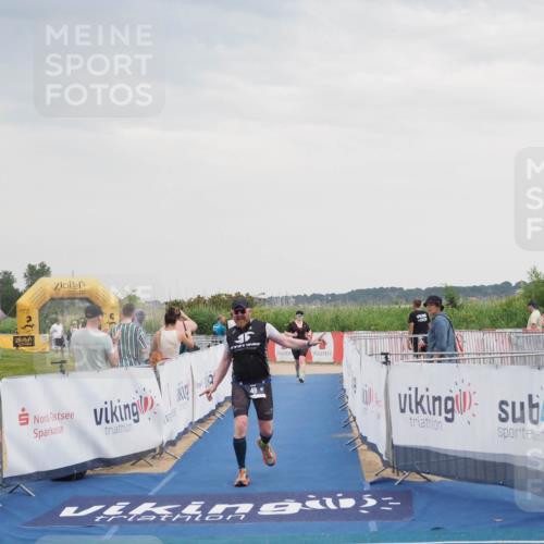 22.06.2025 - Viking Triathlon MichiJ http://msf.ph/oto/8122121 22.06.2025 16:36:47 Ziel 48, 240 meine-sportfotos.de