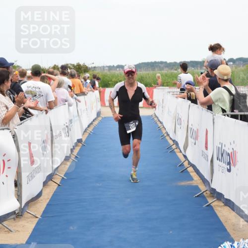 22.06.2025 - Viking Triathlon MichiJ http://msf.ph/oto/8122123 22.06.2025 15:00:22 Ziel 207 meine-sportfotos.de