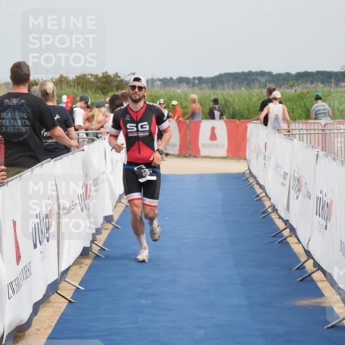 22.06.2025 - Viking Triathlon MichiJ http://msf.ph/oto/8122124 22.06.2025 15:13:31 Ziel 330 meine-sportfotos.de