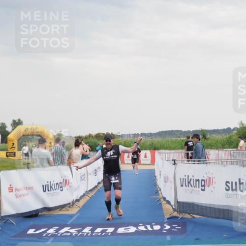 22.06.2025 - Viking Triathlon MichiJ http://msf.ph/oto/8122126 22.06.2025 16:36:48 Ziel 48, 240 meine-sportfotos.de