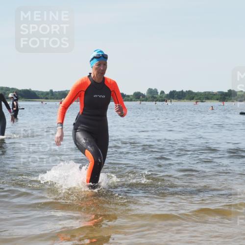 22.06.2025 - Viking Triathlon KatJ http://msf.ph/oto/8122127 22.06.2025 10:51:13 Schwimmen 308, 436, 477, 484 meine-sportfotos.de