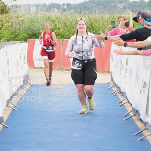 22.06.2025 - Viking Triathlon MichiJ http://msf.ph/oto/8122132 22.06.2025 17:07:17 Ziel 236 meine-sportfotos.de