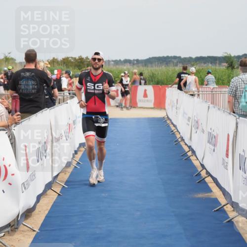 22.06.2025 - Viking Triathlon MichiJ http://msf.ph/oto/8122175 22.06.2025 15:13:32 Ziel 330 meine-sportfotos.de
