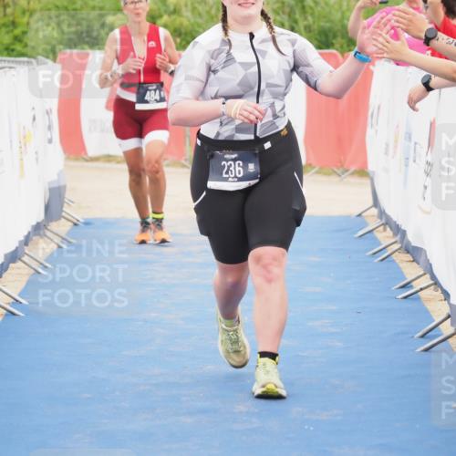 22.06.2025 - Viking Triathlon MichiJ http://msf.ph/oto/8122222 22.06.2025 17:07:18 Ziel 236 meine-sportfotos.de
