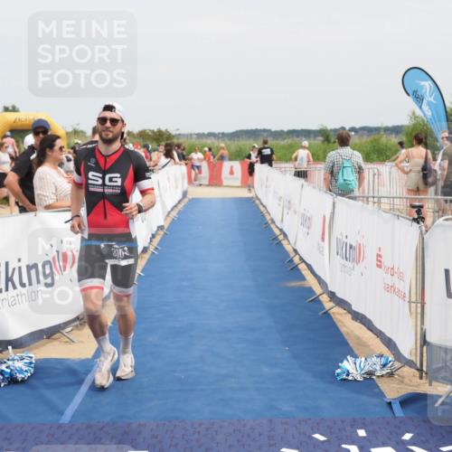22.06.2025 - Viking Triathlon MichiJ http://msf.ph/oto/8122314 22.06.2025 15:13:33 Ziel 330 meine-sportfotos.de