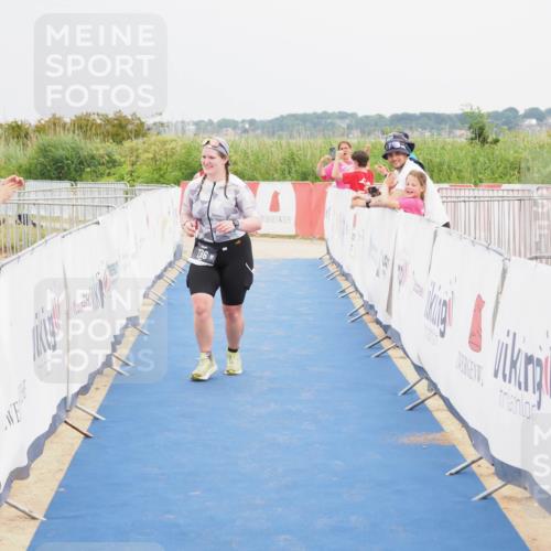 22.06.2025 - Viking Triathlon MichiJ http://msf.ph/oto/8122317 22.06.2025 17:07:19 Ziel 236, 484 meine-sportfotos.de