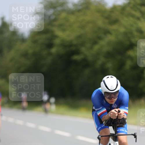 22.06.2025 - Viking Triathlon Yannick Fuchs http://msf.ph/oto/8122331 22.06.2025 11:49:52 Radfahren 3, 211, 254, 257, 347, 638, 648 meine-sportfotos.de