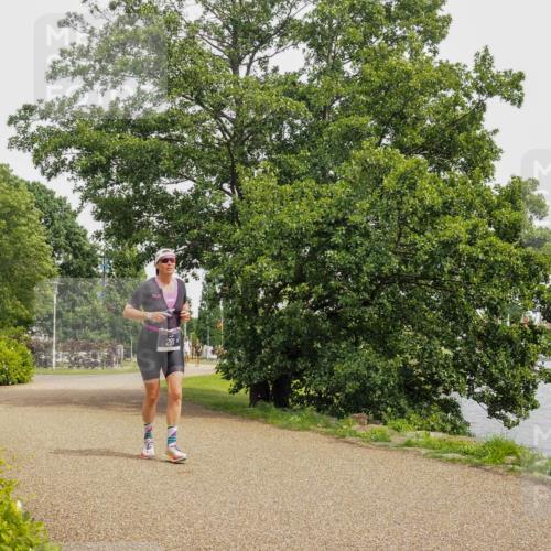 22.06.2025 - Viking Triathlon KatJ http://msf.ph/oto/8122346 22.06.2025 15:16:47 Laufen 291 meine-sportfotos.de