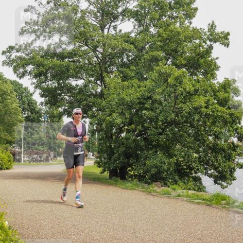 22.06.2025 - Viking Triathlon KatJ http://msf.ph/oto/8122359 22.06.2025 15:16:47 Laufen 291 meine-sportfotos.de