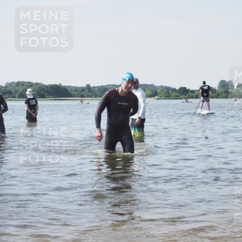 22.06.2025 - Viking Triathlon KatJ http://msf.ph/oto/8122384 22.06.2025 10:51:34 Schwimmen 292, 422 meine-sportfotos.de